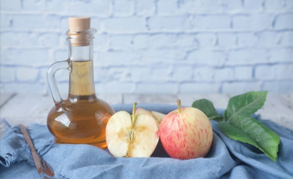 Apple cider vinegar 