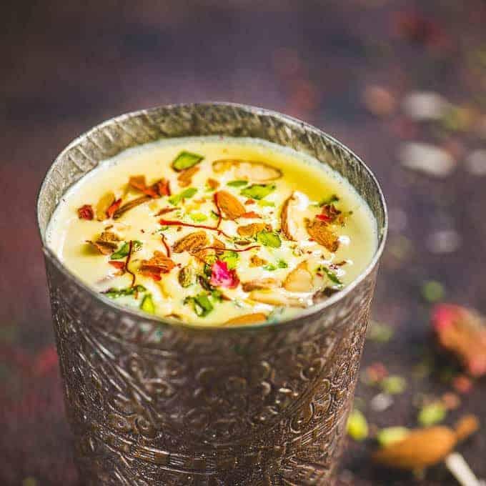 kesar dhoodh winter drink